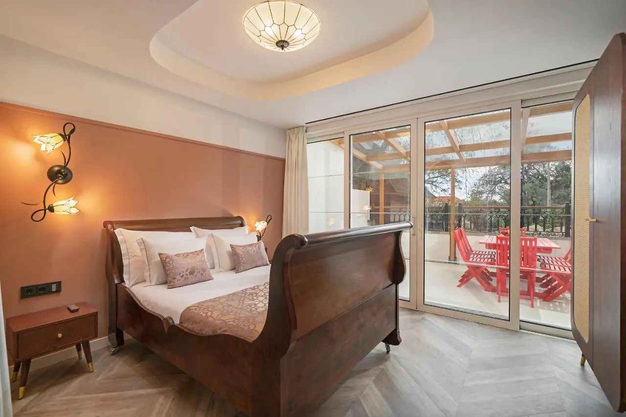 Madeira Gems Apartments Funchal   Funchal (Madeira)