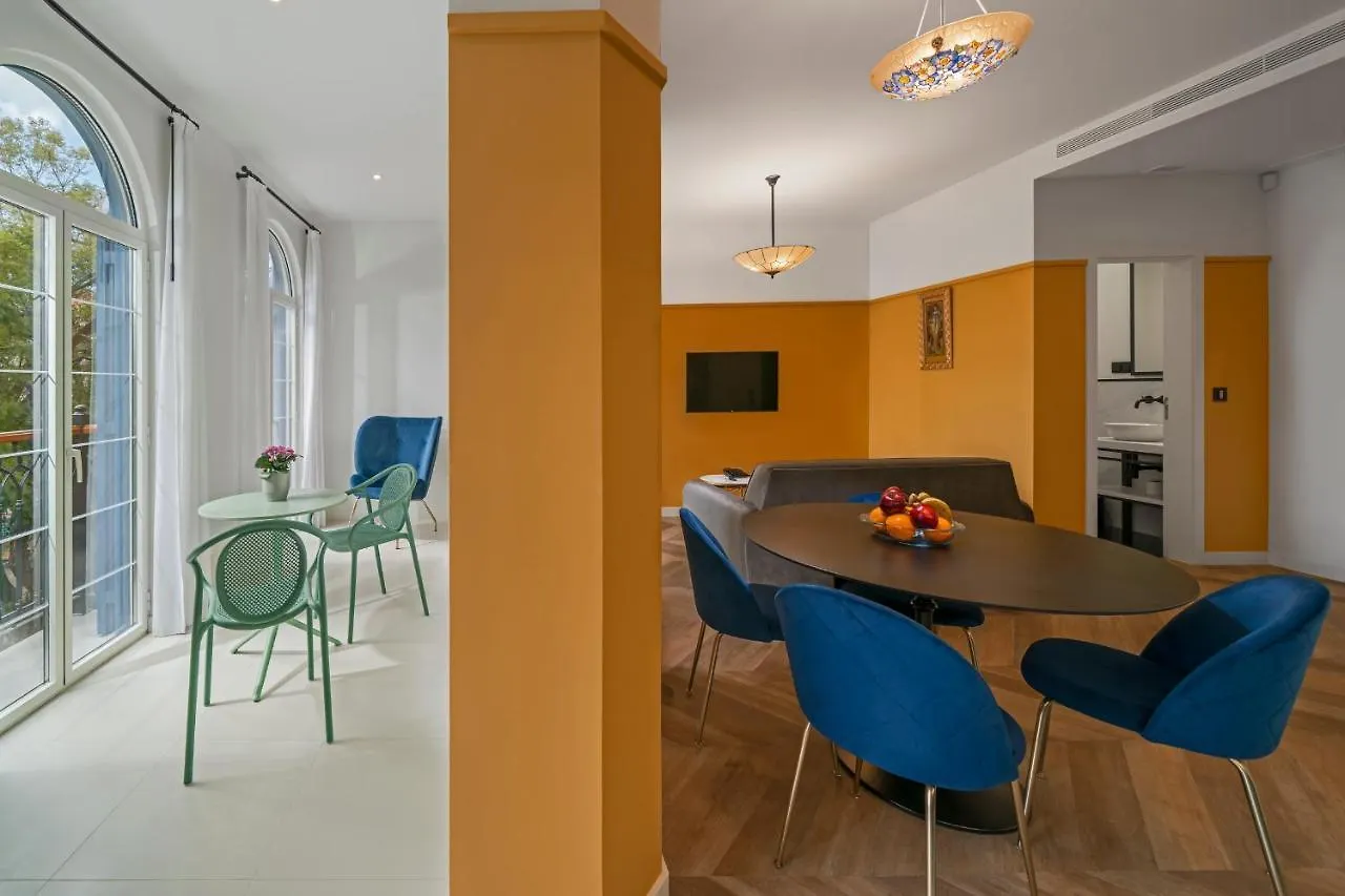 Madeira Gems Apartments Funchal   Funchal (Madeira)