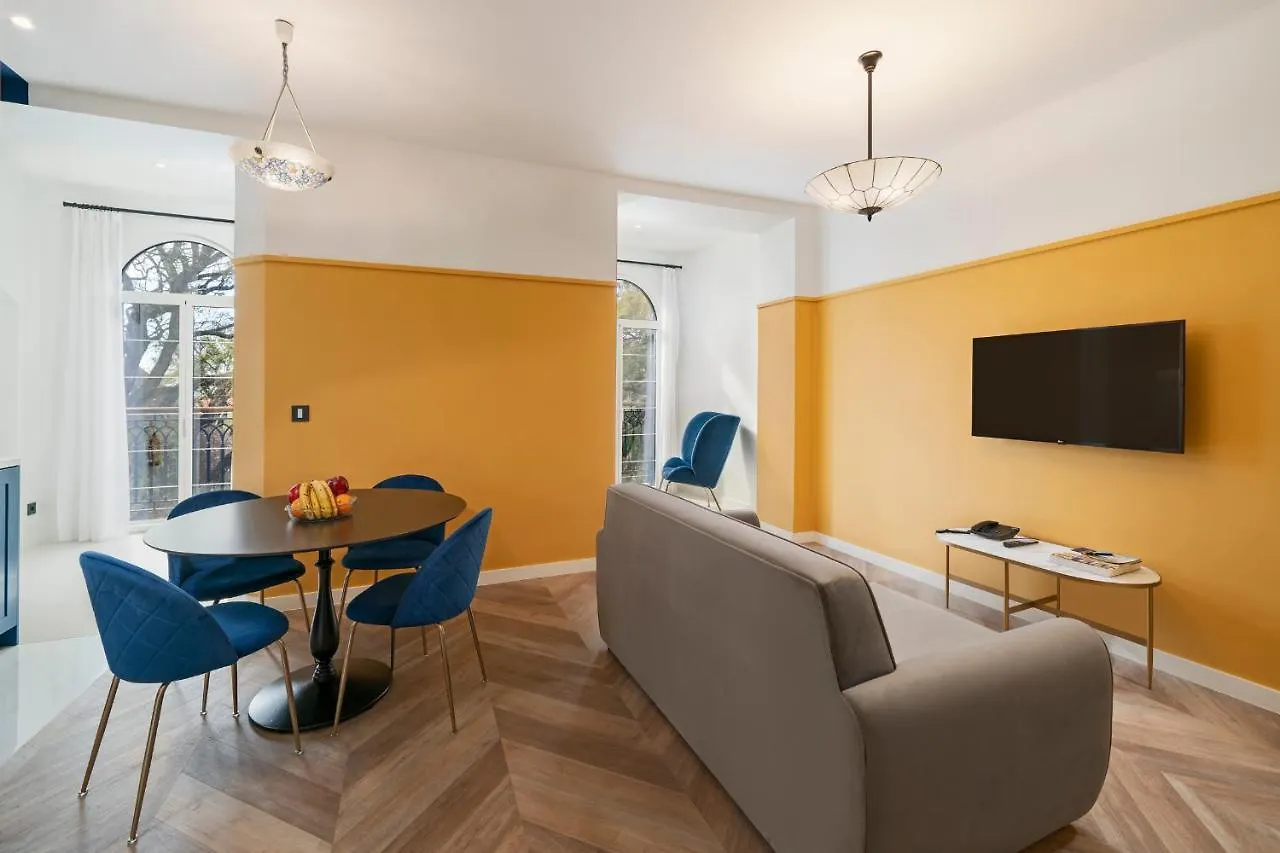 Madeira Gems Apartments Funchal  Funchal (Madeira)